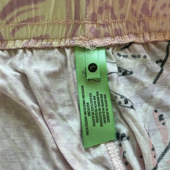 NWT Honeydew very soft button shirt and short pajama set size large - Picture 10 of 14